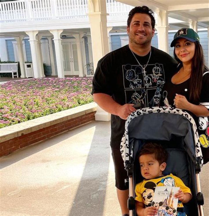 Jionni LaValle – Hollywood Life