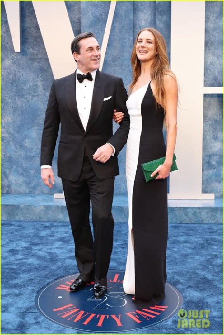 Jon Hamm Finally Makes Red Carpet Debut With GF Anna Osceola At Oscars Party