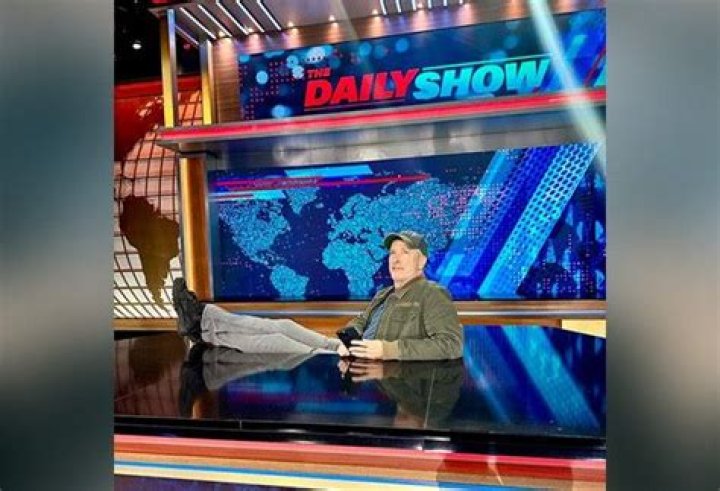 Jon Stewart Returning to ‘The Daily Show’: Everything to Know About His Long-Awaited Comeback