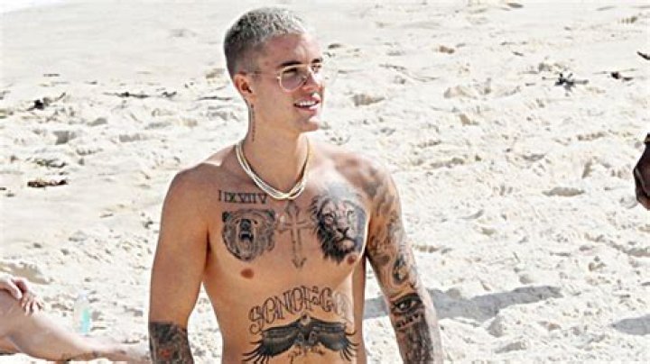 Justin Bieber’s Fan Photos In Turks & Caicos– Pics – Hollywood Life