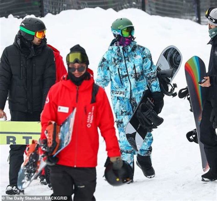 Justin Bieber Has A Blast On ‘Guys Trip’ In Mountains After Sweating It Up With GF Selena Gomez