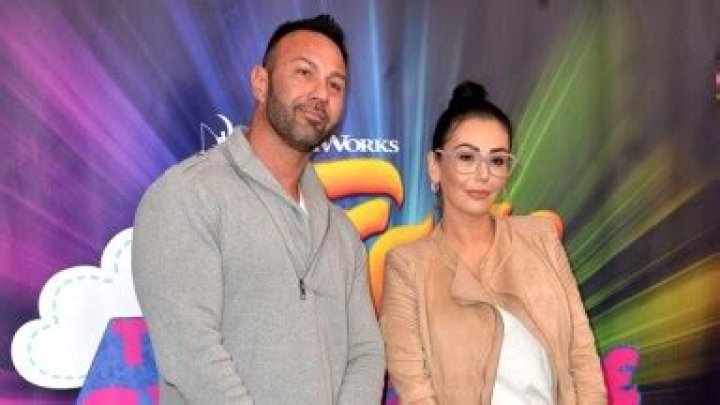 JWoww & Roger Mathews’ Co-Parenting Relationship Is Now ‘Cordial’ – Hollywood Life