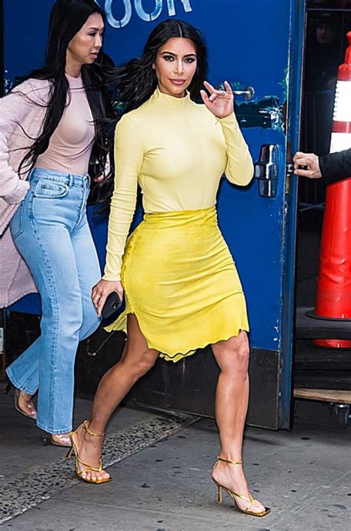 KarJenner Sisters’ Hottest Summer Outfits: Photos – Hollywood Life