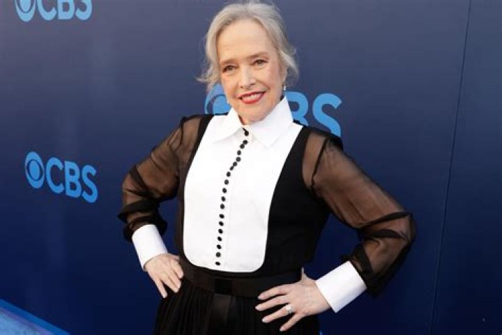 Kathy Bates — Pics