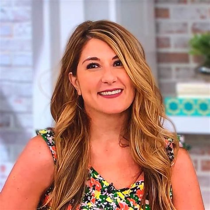 Katrina Mitzeliotis – Hollywood Life