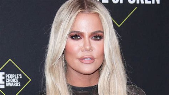 Khloe Kardashian Fires Back At Hater Who Says She Looks Like An ‘Alien’ In New Migraine Ad