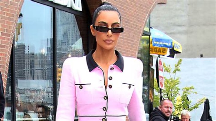 Kim Kardashian Reports for Jury Duty in Gang Murder Case at California Courthouse