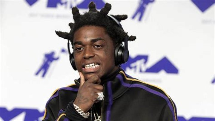 Kodak Black’s Lisa Simpson Haircut — See Pics Of His Strange Makeover – Hollywood Life