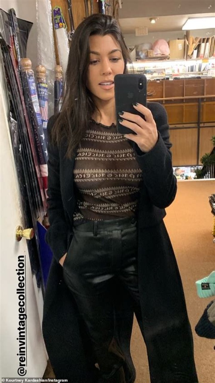 Kourtney Kardashian Bares Butt In Thong Bikini After Ex Younes Dissed Her For Posting Sexy Pics