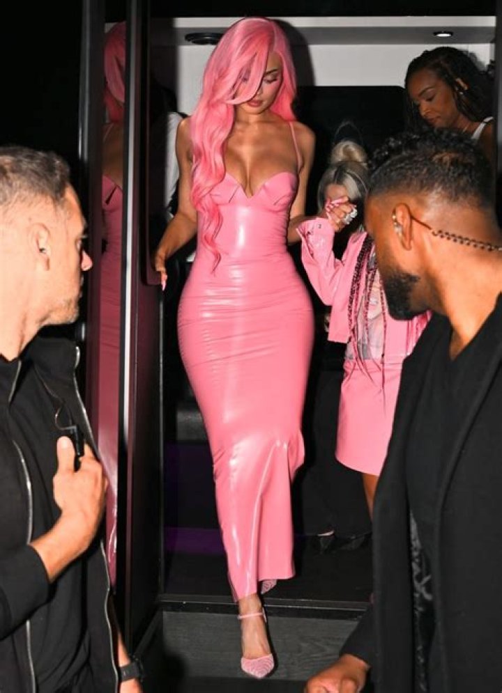 Kylie Jenner Wears Pink Latex Leggings & Bra As She Announces Makeup Company Is Going ‘Vegan’