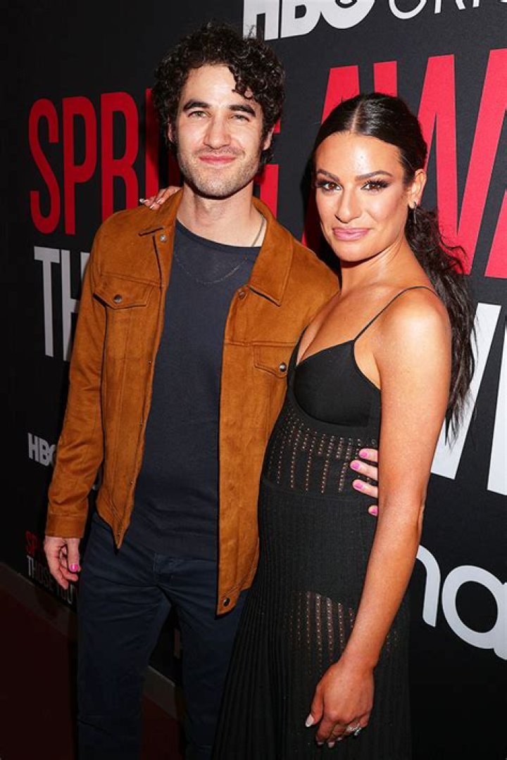 Lea Michele Reunites With ‘Gee’ Co-Star Darren Criss At ‘Funny Girl’ – Hollywood Life