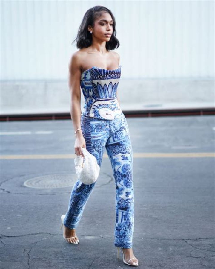 New Pics – Hollywood Life