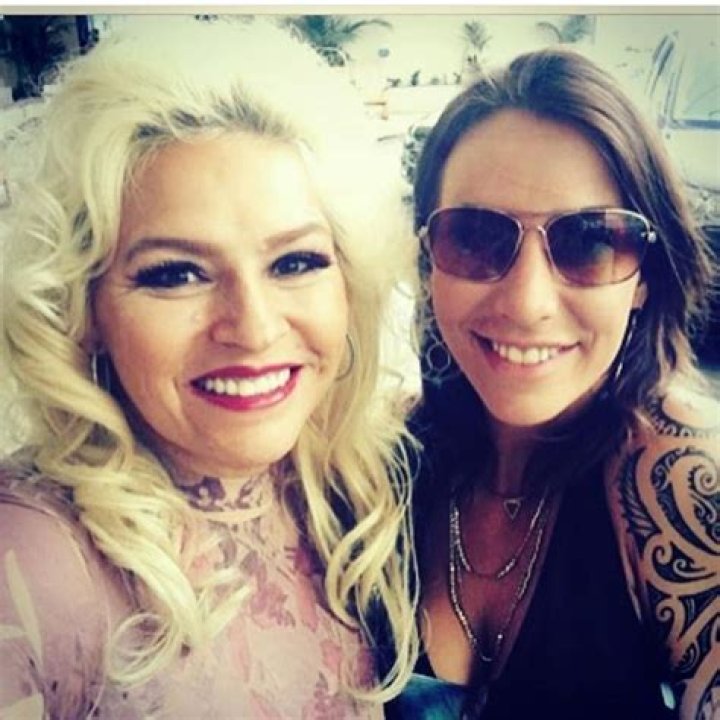 ‘We’re Family’ – Hollywood Life