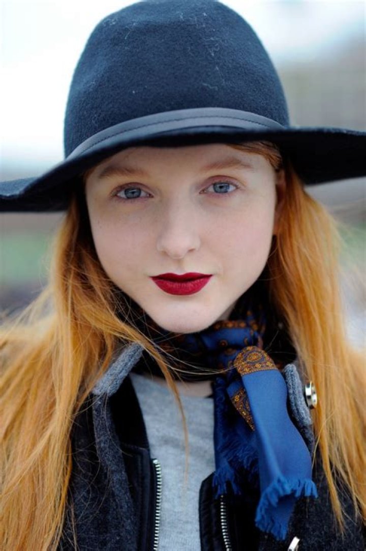 See Photos Of The Supermodel – Hollywood Life