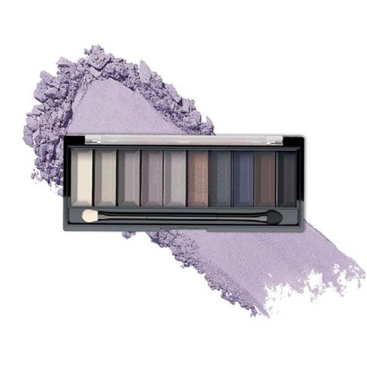 Mandy Moore’s Must-Have Eyeshadow Palette is Less Than $20