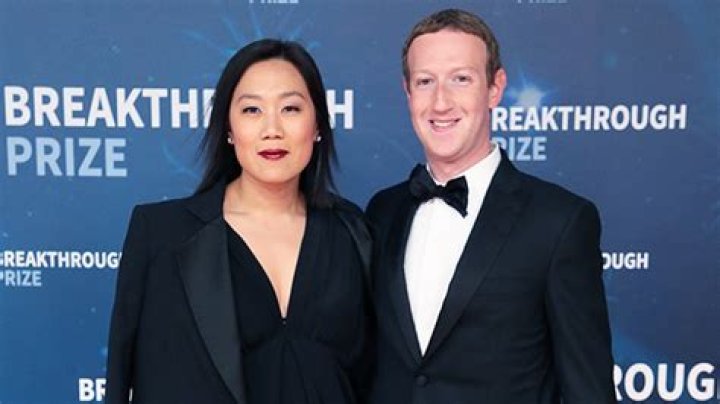 Mark Zuckerberg & Wife Priscilla Chan Expecting 3rd Child: ‘Lots of Love’