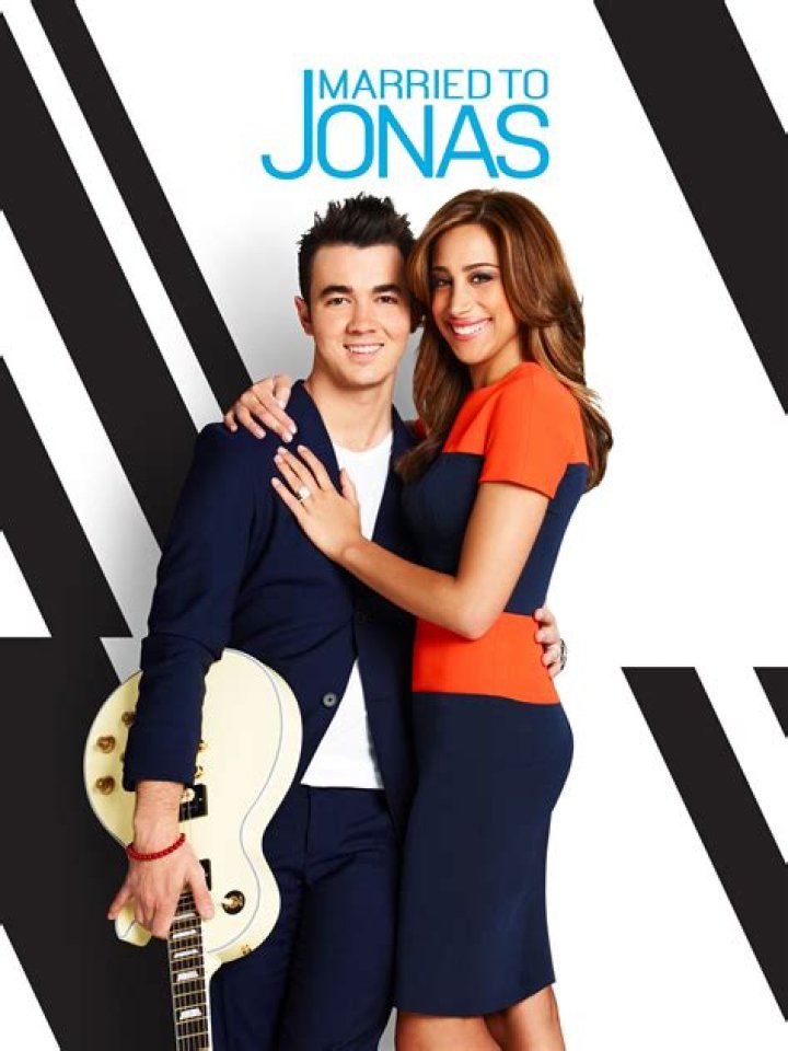 ‘Pom Poms’ Shoot Gets Delayed – Hollywood Life