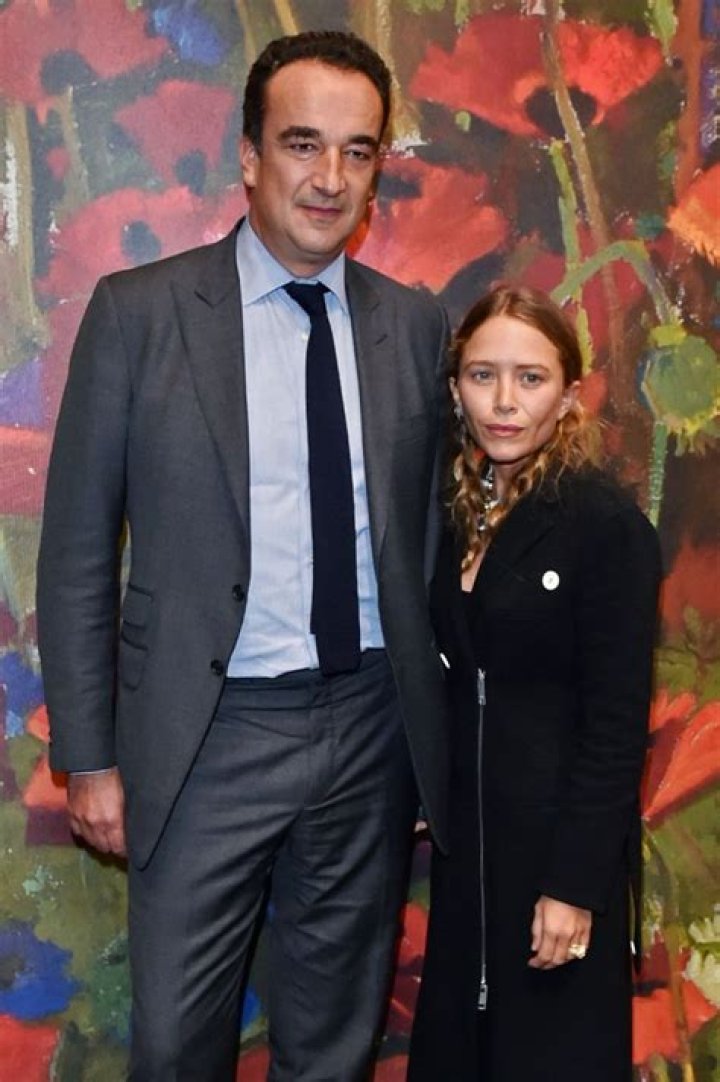 Mary-Kate Olsen & Olivier Sarkozy — PICS