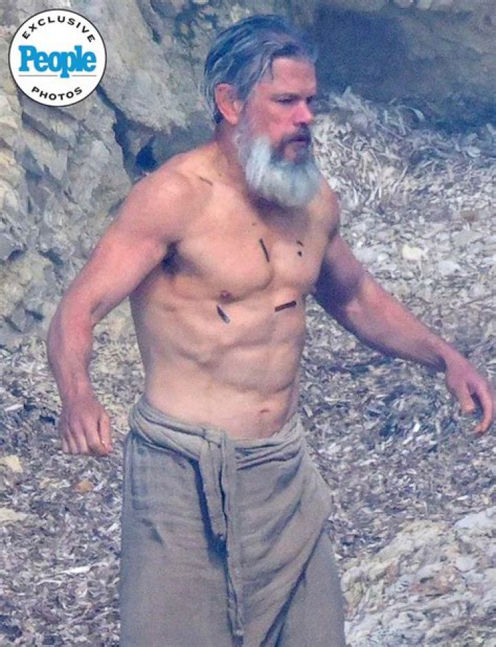 Matt Damon Rocks Mullet & Beard On ‘The Last Duel’ Set — See Pics – Hollywood Life