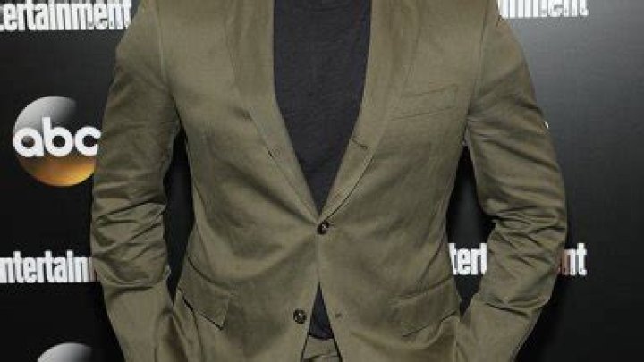 ‘OITNB’ Actor Dishes On Daya & Bennett Sex Scene – Hollywood Life