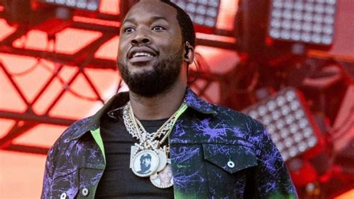 Meek Mill Celebrity Profile – Hollywood Life