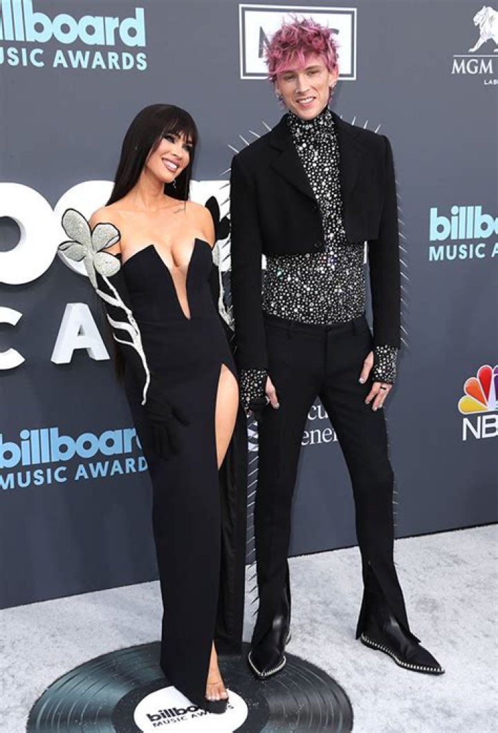 Megan Fox and Machine Gun Kelly At Billboard Awards 2022: Photos – Hollywood Life