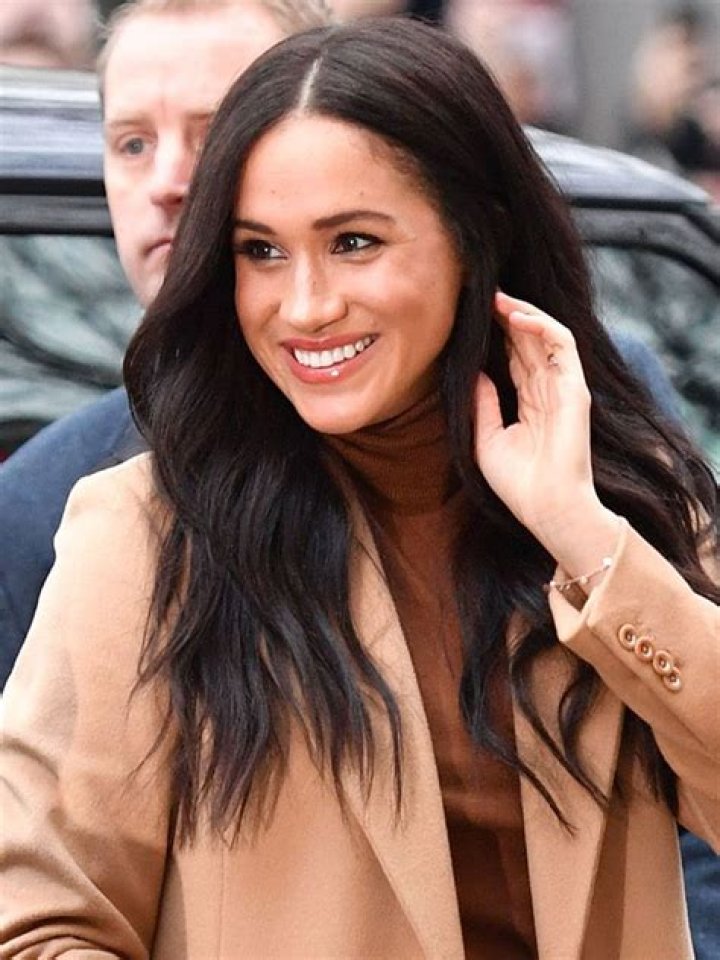 Meghan Markle’s Long Hair Makeover – Pics – Hollywood Life