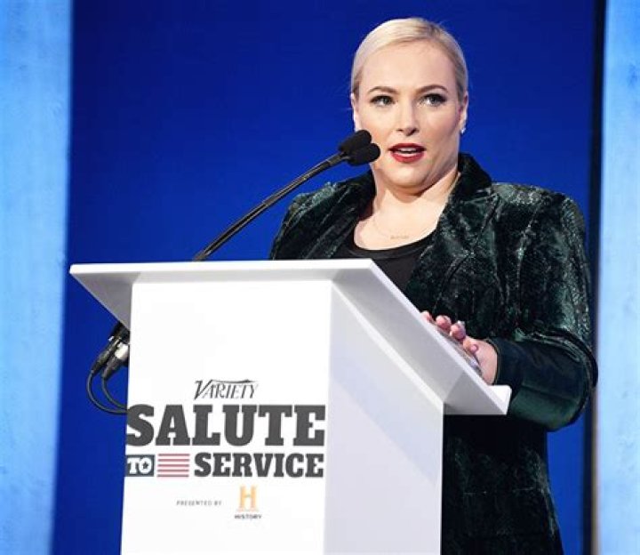 Meghan McCain Slams Sarah Palin As ‘Selfish & Stupid’ For Dining Out After Positive COVID Test