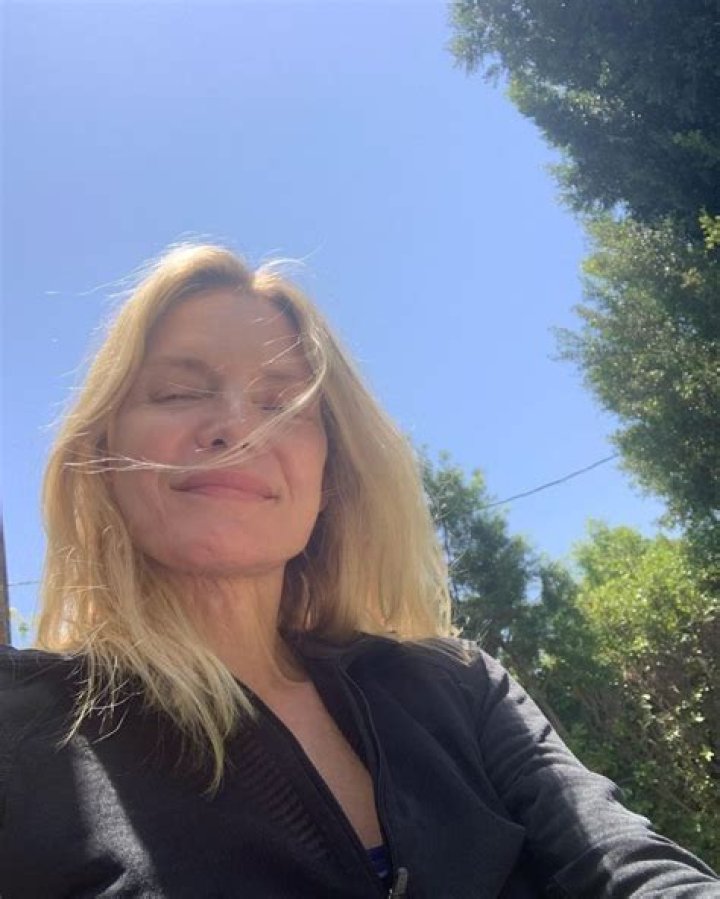 Michelle Pfeiffer, 62, Proves She’s Ageless In Gorgeous New Makeup-Free Selfie