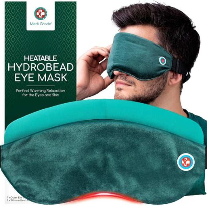 Soothe Dry, Tired Eyes Using A Relaxing Microwavable Eye Mask