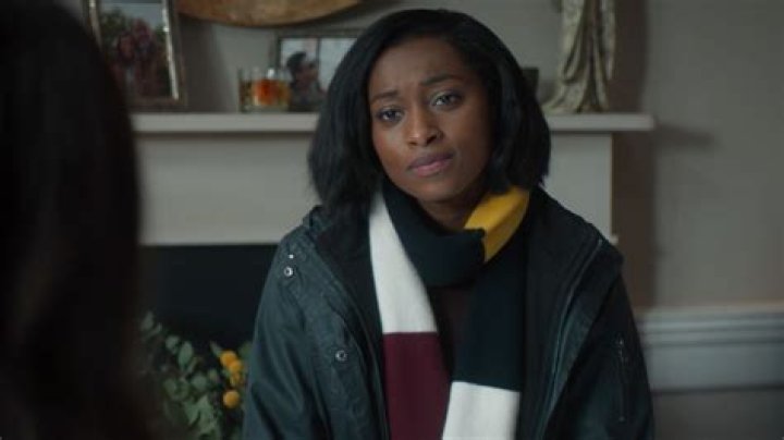 Cold Open Of Season 2 Episode 4 – Hollywood Life