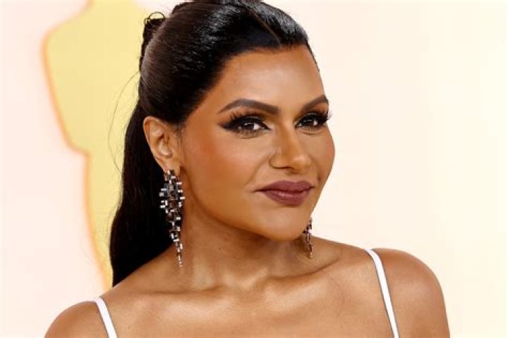 Mindy Kaling’s Frilly Dress Is Dominating Summer Trends