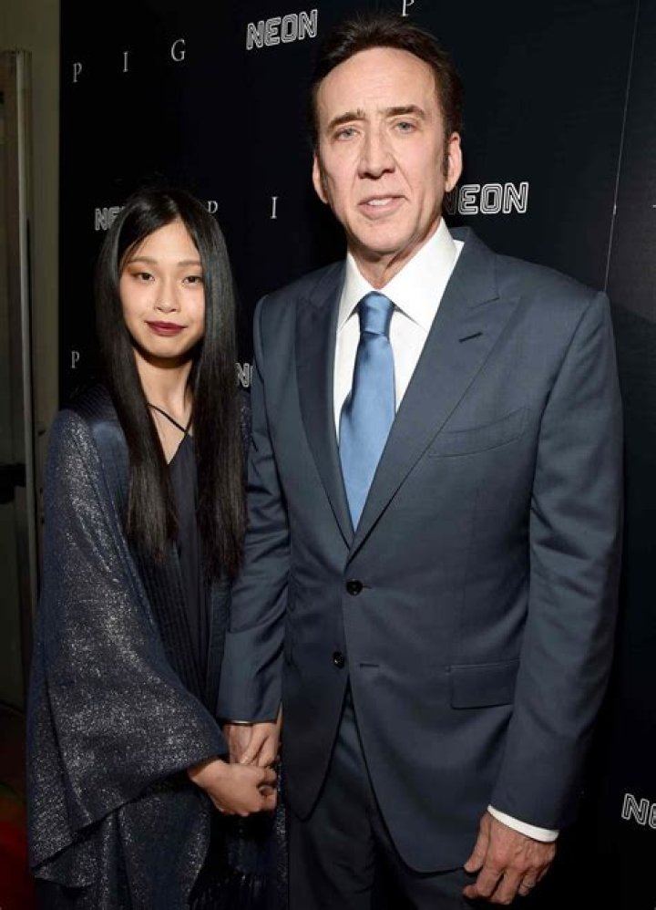 Nicolas Cage & Riko Shibata In 1st Photos Since Announcing Pregnancy – Hollywood Life