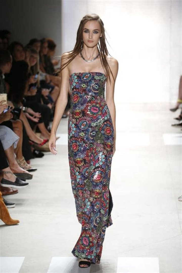 Nicole Miller NYFW Spring 2016 – See Photos