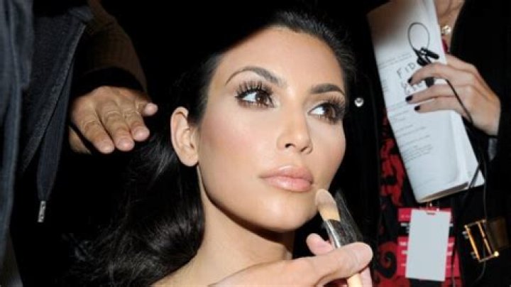 North West, 6, Crashes Mom Kim Kardashian’s Makeup Tutorial To Discuss ‘PE Time’ – Watch