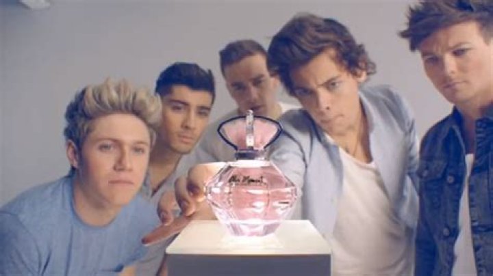 [VIDEO] One Direction Commercial — Boys Of 1D Get Steamy For ‘Our Moment’ – Hollywood Life
