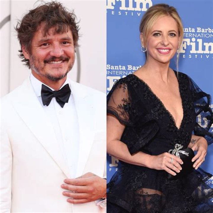 Pedro Pascal Reacts To Sarah Michelle Gellar’s ‘Buffy’ Throwback Photo – Hollywood Life