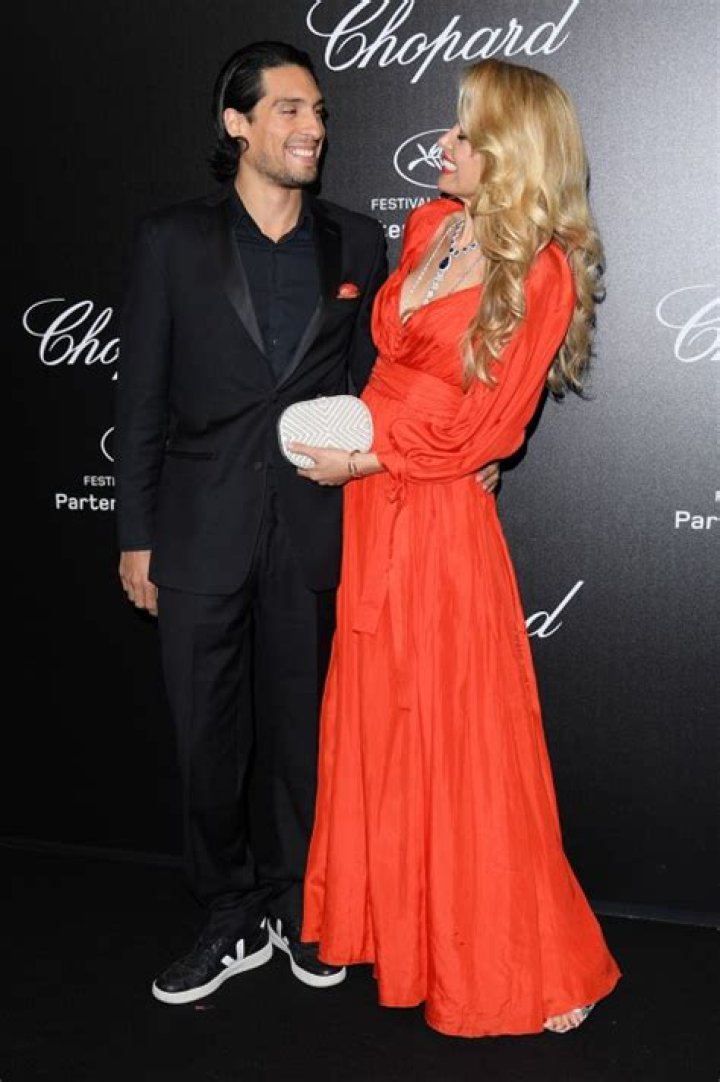 Petra Nemcova & Benjamin Larretche — PICS