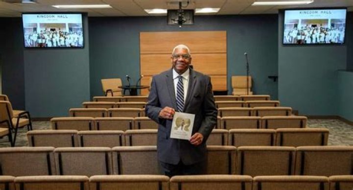 Will His Family Or Jehovah’s Witness Church Inherit Fortune? – Hollywood Life