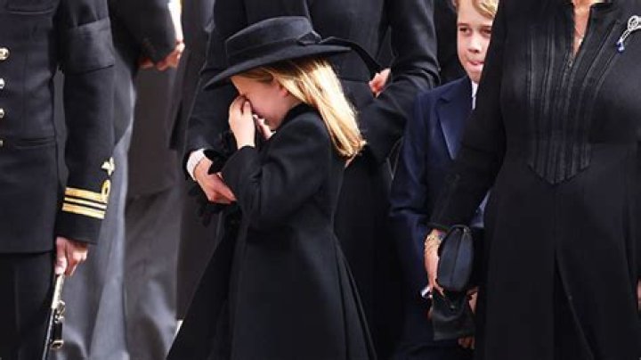 Princess Charlotte Cries & Is Comforted By Mom Kate Middleton At Queen’s Funeral