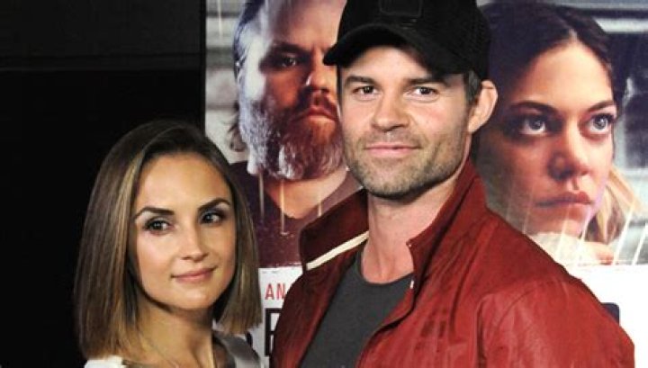 Rachael Leigh Cook & Daniel Gillies Split After 15 Years Of Marriage – Hollywood Life