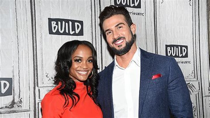 Rachel Lindsay & Bryan Abasolo Work Out Together While Self-Isolating – Hollywood Life