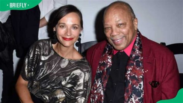 Who Is Ezra Koenig? Everything to Know About Rashida Jones’ Partner – Hollywood Life