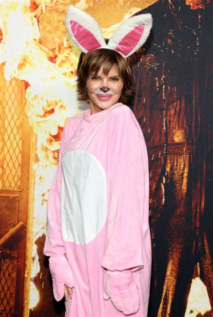 ‘RHOBH’: Lisa Rinna Comes Face-To-Face With Kim Richards At Kyle’s Halloween Party