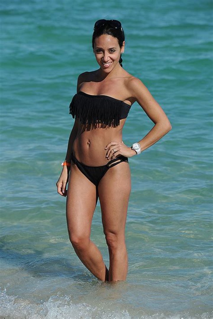 ‘RHONJ’s Melissa Gorga Rocks Black Swimsuit & Skirt In Aruba: Photos – Hollywood Life