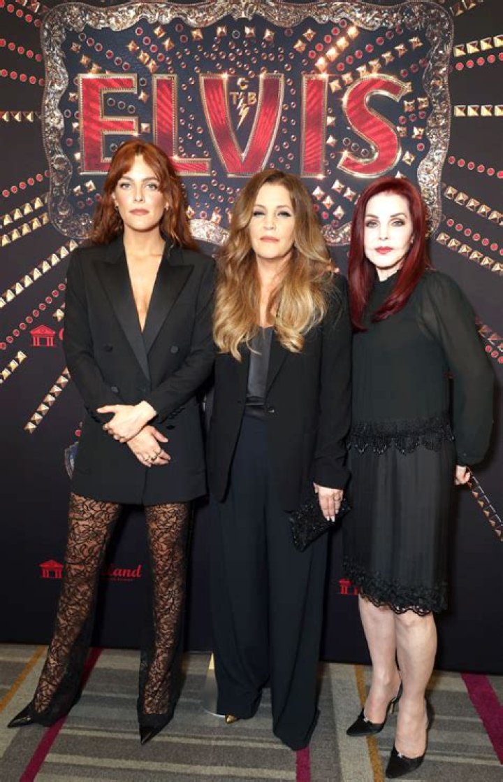 Riley Keough, Lisa Marie & Priscilla Presley Attend ‘Elvis’ Premiere – Hollywood Life
