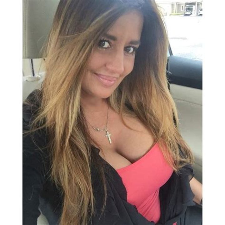 Rowanne Brewer Lane Celebrity Profile – Hollywood Life