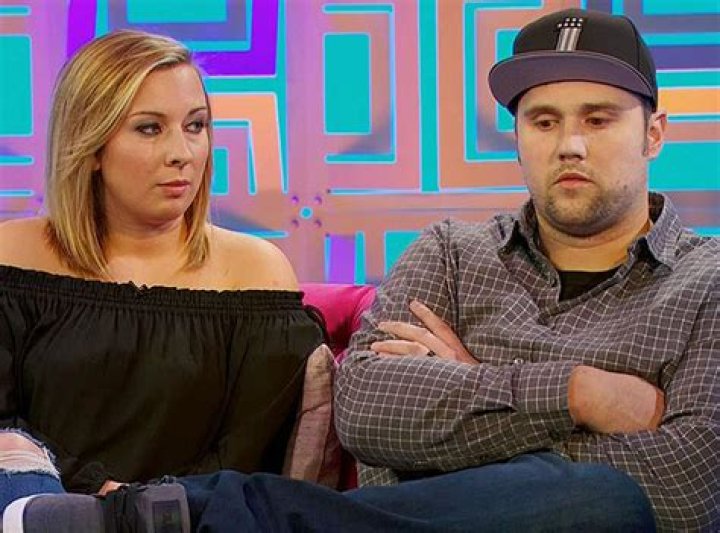 Ryan Edwards Hints He & Mackenzie Are Getting A Divorce In Message – Hollywood Life