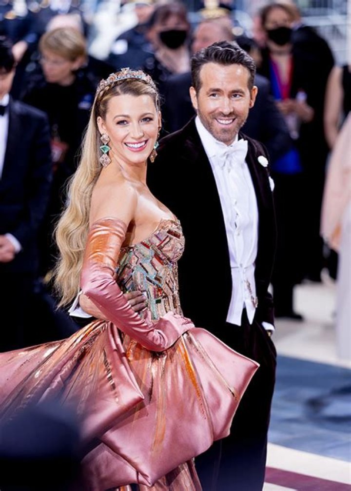 Ryan Reynolds Jokingly Throws Shade At Blake Lively On Her Birthday After Duet With Mariah Carey