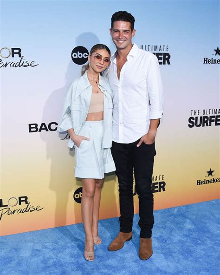 Sarah Hyland Gets Cozy With Fiance Wells Adams At ‘Bachelor In Paradise’ Premiere — See Pics